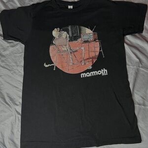 Mamoth WVH (wolfgang van halen) black tshirt merch!